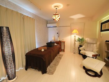 プライベートサロン ルナァーリア(LUNARIA)