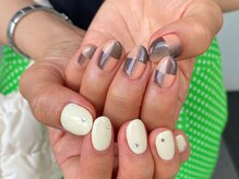 カーティシーネイルズ(curtisii NAILS)/