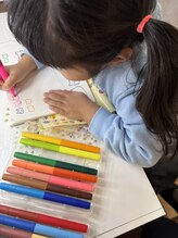 グリッター ショウナン(glitter. SHONAN)/お客様のお子様とお絵描き♪