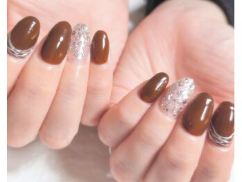 ラウ(Lau)/ラインネイル¥5500