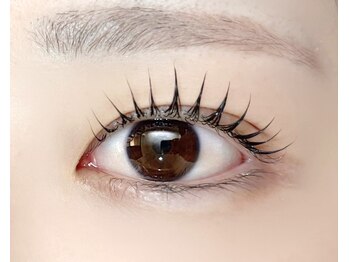シュクレ 柳津店(beauty salon shucre)の写真/韓国風束感まつげで可愛さも盛れ感も両立♪自然に盛れる“ちょうど可愛い”目元へ