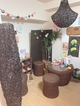 ラバンサラ(Ravan Sara)/店内の様子