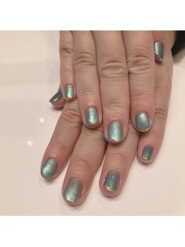 キューセブンネイルラウンジ 与野店(Q7 Nail Lounge)/ワンカラー+ラメライン