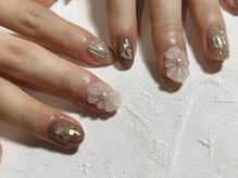 サバビューティースペース 岡崎市(SABA beauty space)/ぷっくりフラワーネイル