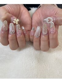 キラキラワンホンネイル