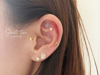 シャンティ タウン(Shanti town)/耳ツボジュエリー