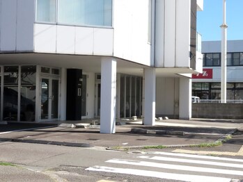 ルスリール(Le sourire)/サロン外観