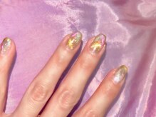 ネイルパレスの雰囲気（マグネットニュアンスネイル）
