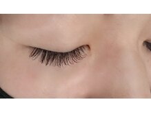 モア(Moa)/ナチュラルな100本デザイン