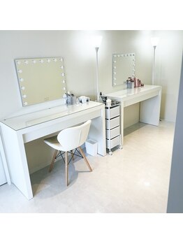 ポーラ 有田川店(POLA)/メークスペース