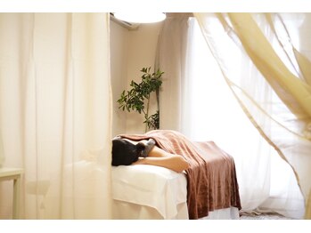 アンプール(Ampoule)/