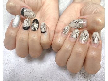 ネイルサロン ビューティーマジック 川口店/モードネイル