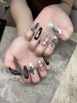ココネイル(COCONAIL)の写真/１か月取れないチップ長さだしが大人気◎フォルムにこだわり♪理想の形に仕上げます★＋つけ放題もおすすめ