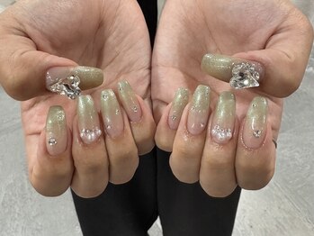 グロウ ネイル(GLOW×NAIL)/Art by RIHO