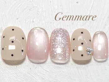 ドット柄マグネットネイル