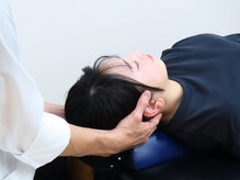 ほねつぎ須屋鍼灸接骨院の雰囲気（頭痛・眼精疲労にも対応可。首こり、肩こりなどもご相談ください）