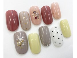 ワンカラー+ドット
