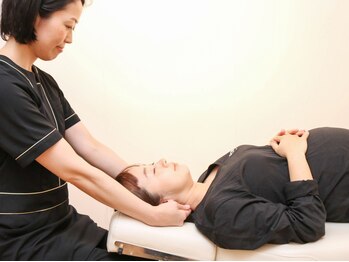 パウワウ プレミアム そごう横浜店(POWWOW Premium)/首周りや目の疲れにも対応します