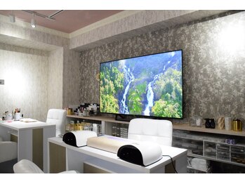 アルテミス(ARTEMIS)/大画面TVで「Netflix」