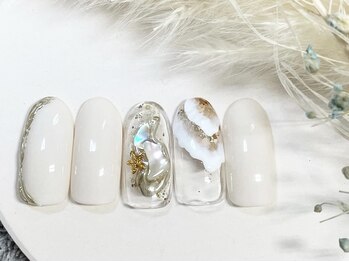 ネイルルームシャイン/