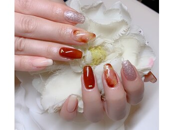 アグラスデボーテ(Agrace de Beaute)/秋ネイルべっ甲ネイル