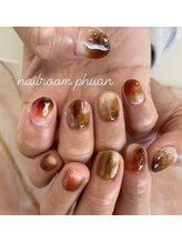 プアン(phuan)/ジェルネイル持ち込みデザイン