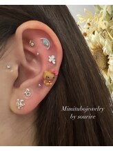 スリール(sourire)/耳ツボジュエリー