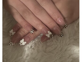 ティナ ネイルスタジオ(Tina Nail Studio)/