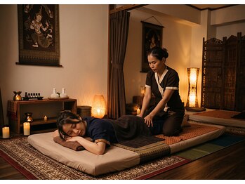 RAKAN五反田【タイ古式マッサージ/トークセン/リンパ/肩こり・姿勢改善】の写真/【頑張る自分に休息を】重い首肩をタイ古式でスッキリ！本格ストレッチ×指圧で驚くほど軽やかな身体へ
