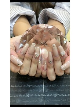 エスフィーネイルサロン ブリーユ(Esfy nailsalon Brille)/ラインフレンチ