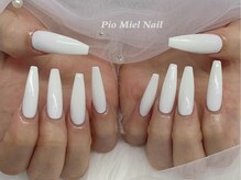 ピオミエルネイル 新宿(pio miel nail)/ピュアホワイトのつるんロング