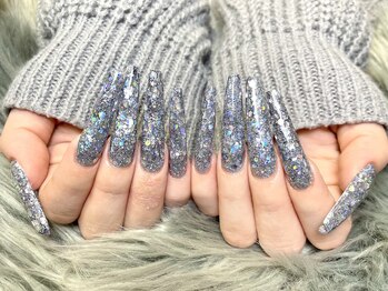 ロングネイルズ エマ(LongNails-Emma)/アクリル１枚MAX