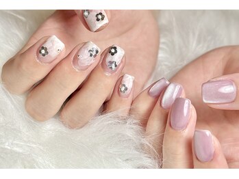 ミナモ(Minamo)/両手ちくはぐデザインも人気♪