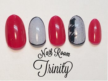 ネイルルーム トリニティ(Nail Room Trinity)/千鳥格子