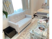 ラウレア(Laule'A)/メイク台