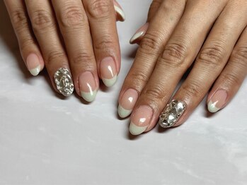 ネイルサロン ジュノ(JUNO)/シンプルプラス 担当よしえ