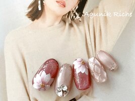 【フラワーネイル】