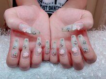 レアネイル 新宿(le'a nail)/ラメゴージャスデザイン