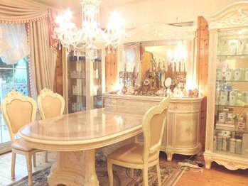 サロン ド ノア(Salon du noa.)/サロン内カウンセリングルーム