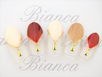 ビアンカ 美浜店(Bianca)/人気のハンドネイル¥8000コース
