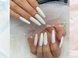 ピュアホワイトのつるんロング