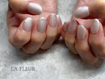 ラ フルール(La Fleur)/One color ◆ La Fleur