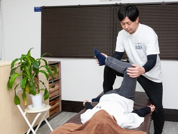 モキ(MOKI)/ストレッチで深部の筋肉にケア