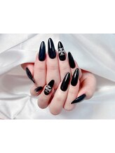ティーアンドビー ネイルスタジオ(T&B NAIL STUDIO)