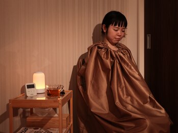 ラシーン(Racine)の写真/《漢方よもぎ蒸し＋腸もみ90分￥15000》で根本冷え改善◇発汗作用でデトックス・ダイエット効果も◎