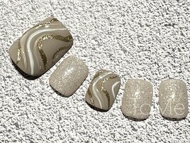 フットトレンドネイル