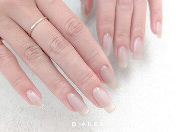 ビアンカ 上大岡店(Bianca)の写真/シンプルなニュアンスがお洒落♪アートなしシンプルコースも◎マグネットネイルは30色以上!魅力の指先へ!