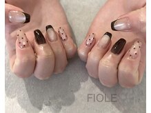 フィオル(FIOLE)/マンスリーデザイン♪