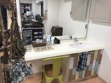 脱毛サロン ハピアス(Happiers)の雰囲気（お化粧直しにコスメは使い放題★）