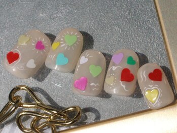 つめノさき/ハート手描きネイル